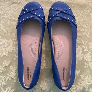 Sonoma Like New Blue Flats- size 10